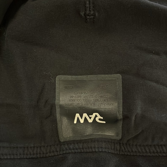 G-Star Raw Black Hoodie in almost new condition! Black size Small. - Picture 5 of 7